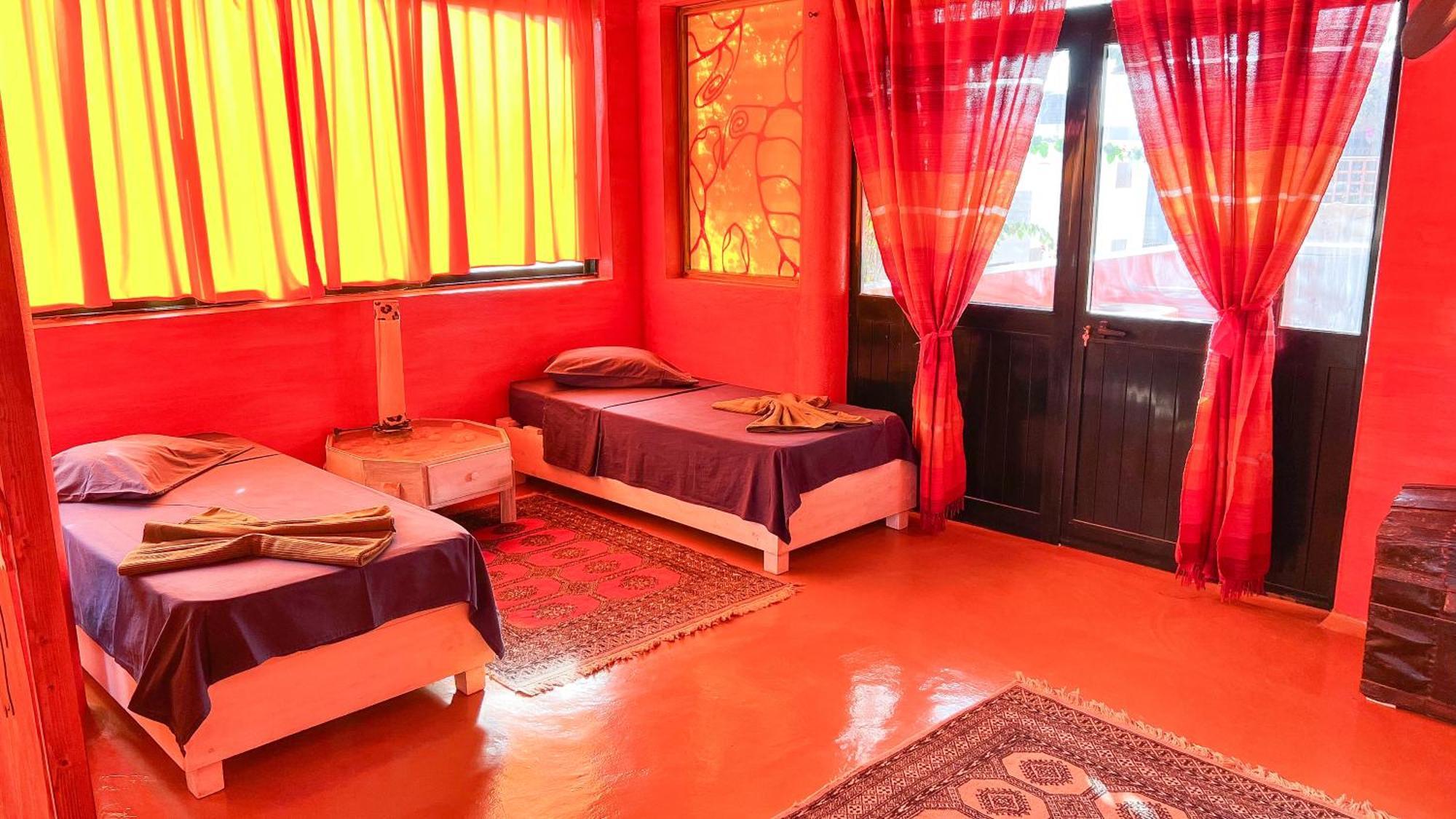 Surfactivity Guest House ซังตามาเรีย ภายนอก รูปภาพ
